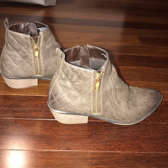 Target booties - Picture 3 of 7